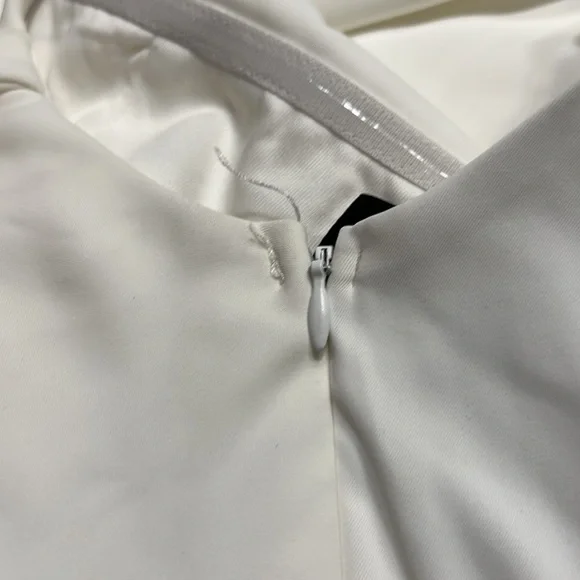 Lulu's White One Shoulder Side Pleated Side Slit Dress Sz S NWT - Picture 5 of 12